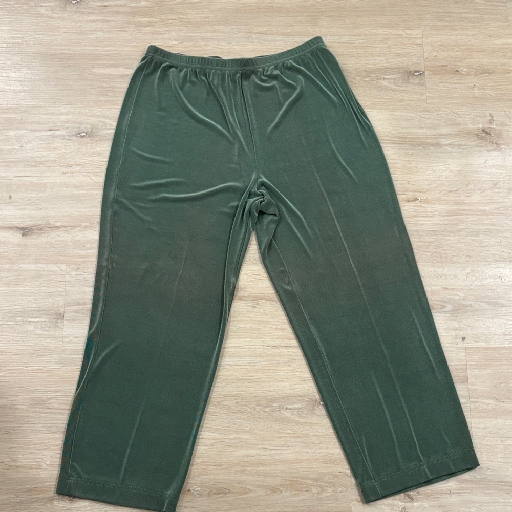 Coldwater Creek Green Slinky Pants